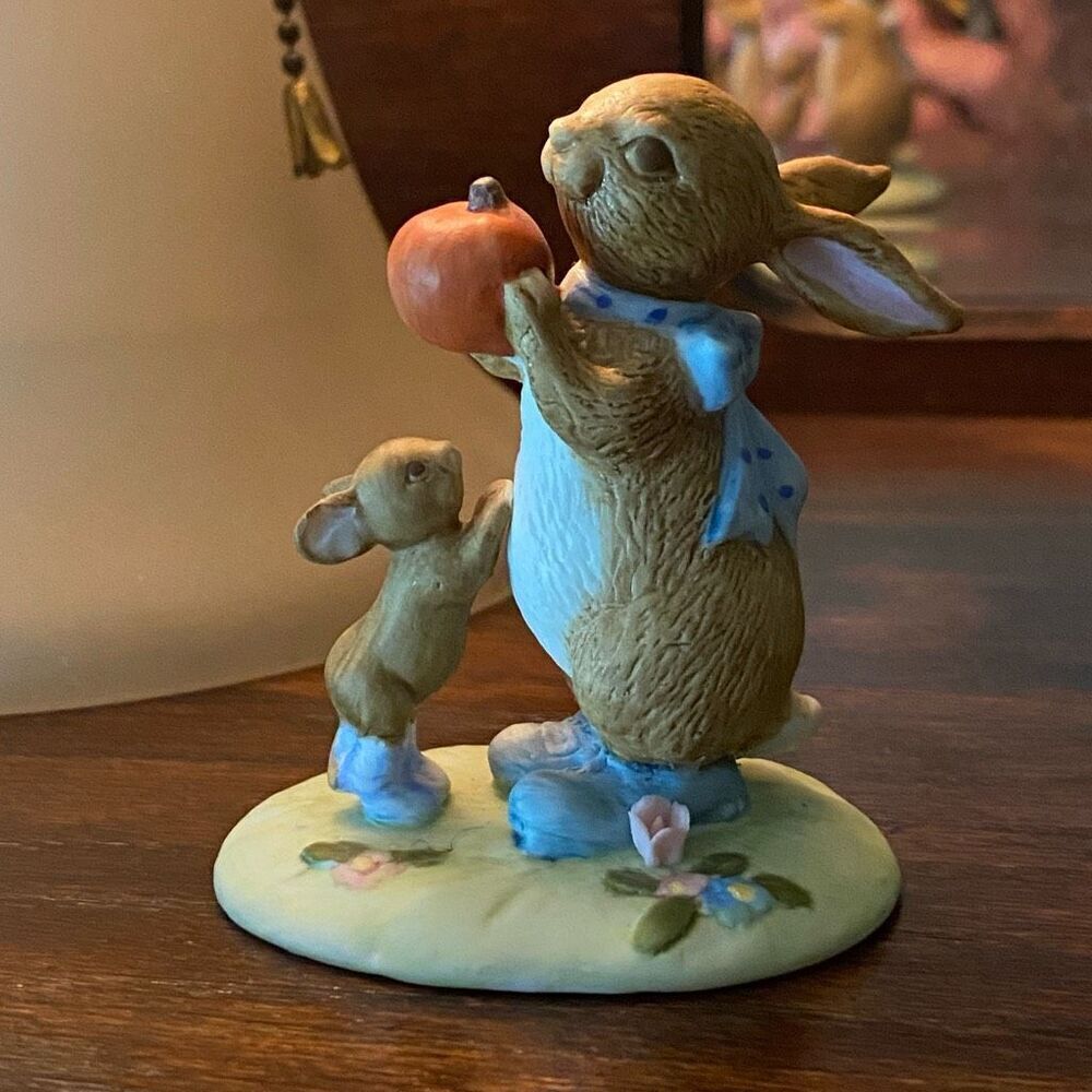 Vintage Lefton Ceramic Rabbit Mouse Pumpkin Easter #2889